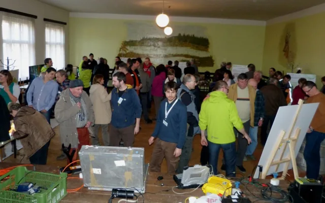 S geology ze SÚRAO v Rohozné debatovali odpůrci i příznivci úložiště