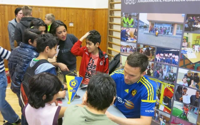 Fotbalisté na návštěvě jihlavské základní školy Jungmannova