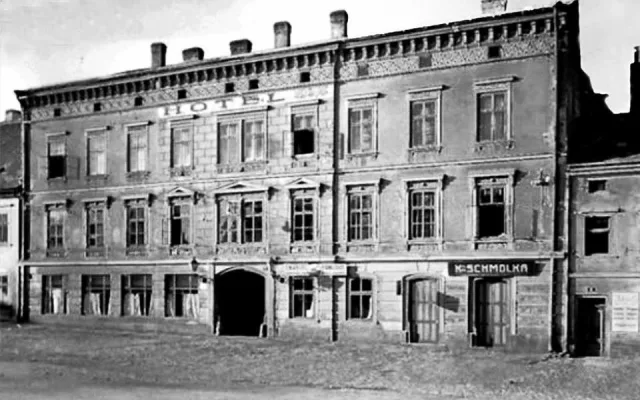Hotel v roce 1928