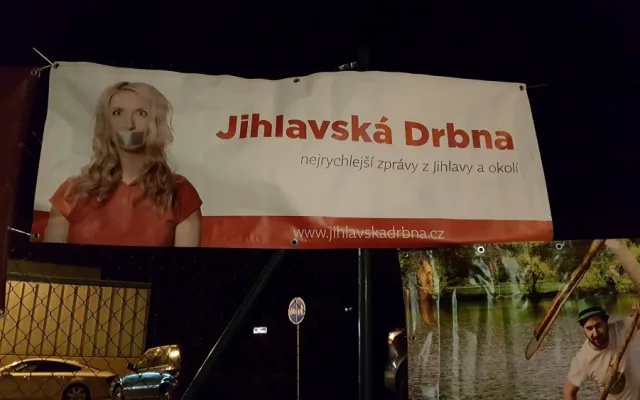 Axis Noční desítku ovládl Jakub Smetana, mezi ženami byla nejrychlejší Kristýna Dvořáková