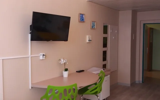 Maminky nedonošených dětí v jihlavské nemocnici využívají komfort opravených pokojů