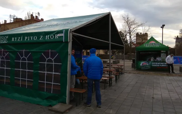 Češi jsou krůček od medaile, fandit jim bude možné v jihlavské florbalové fanzóně