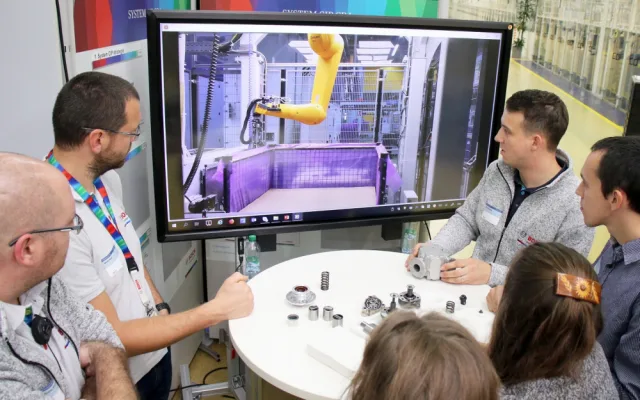 V jihlavském Boschi proběhl High-Tech Day. Studenti poznali firmu, výrobu a moderní technologie