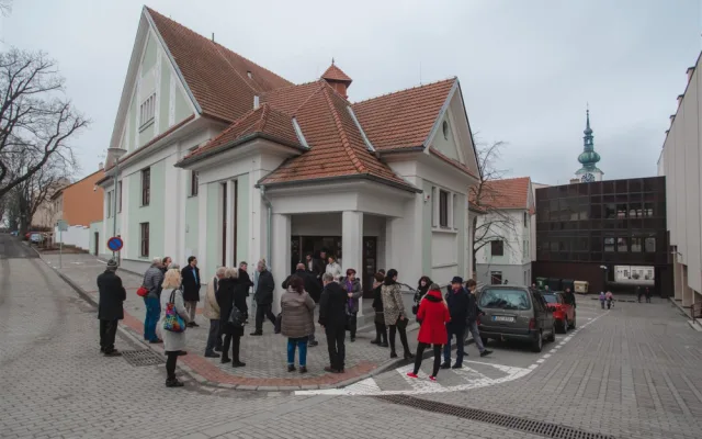 Třebíč má nové komunitní centrum. Nabídne hudební zkušebnu i sociální kavárnu