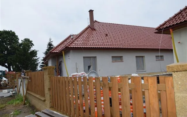 Celkem 24 klientů domova čeká nové bydlení. Stěhovat by se měli po Vánocích