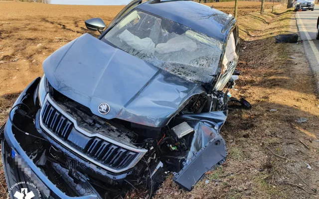 K nehodě u Počátek musel letět vrtulník. Řidič byl transportován do traumacentra