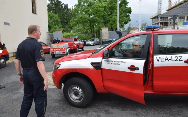 Na jižní Moravě pomohou i vysočinští hasiči, dneska ráno jich vyrazilo 24
