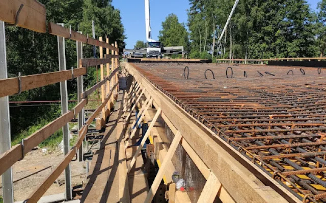 Rekonstrukce mostu na silnici II/602 pokročila. Podívejte se, jak to na místě vypadá