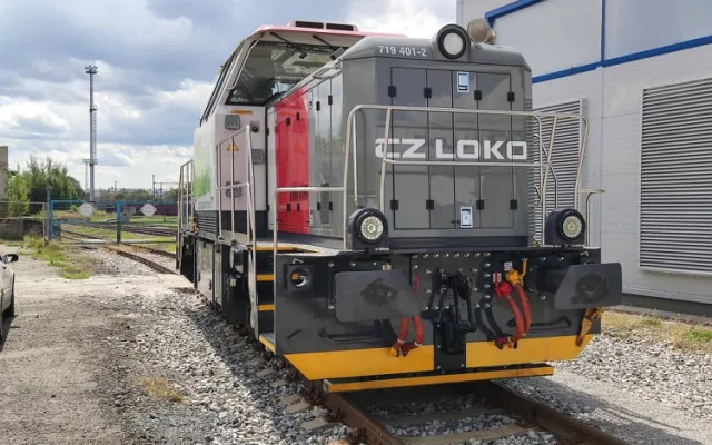 Firma CZ Loko kompletuje v Jihlavě lokomotivy v nové hale za 150 milionů korun