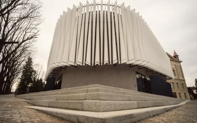 Úspěch jihlavské polytechniky. Nové výukové centrum bylo nominováno na Stavbu roku 2021