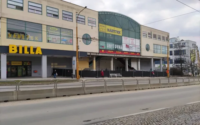 Bývalá podoba obchodního domu.