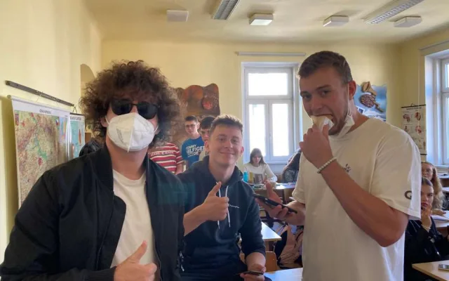 Vzděláváme za jakékoliv situace!