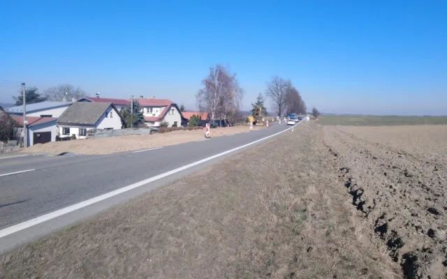Výstavba protihlukové stěny v Radostíně začala. Řidiče na I/38 čeká částečné omezení