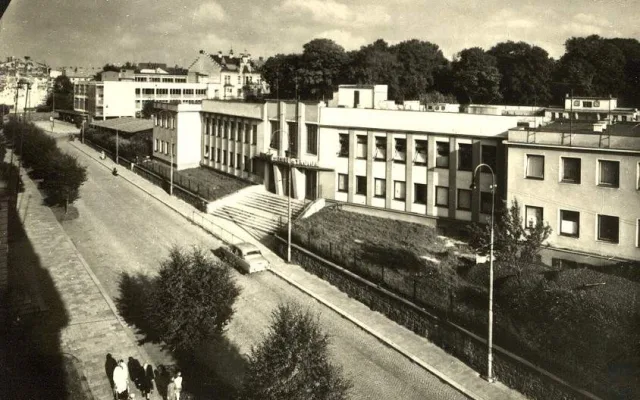 Díky legendo. Jihlava se sobotní exhibicí rozloučila s Horáckým zimním stadionem, který v létě čeká demolice