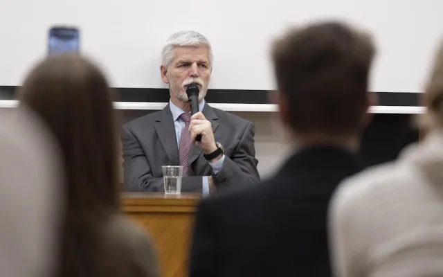 Nesdílím názorovou ani hodnotovou orientaci s Babišem, populismus je problémem současné doby, říká Petr Pavel. Foto: Zuzana Bönisch
