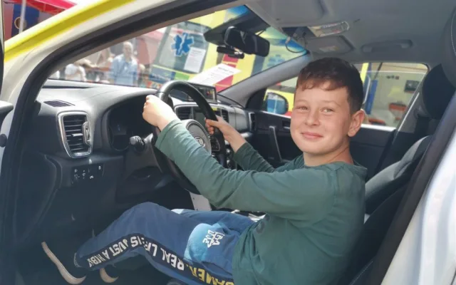 FOTO: Lidé v Jihlavě zažili den se záchranáři. Zkoušela se resuscitace a poprvé i simulátor vrtulníku