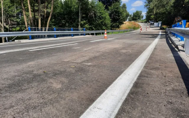 Most na I/19, který už nebyl bezpečný, je téměř opravený. Pojďte se podívat na výsledek
