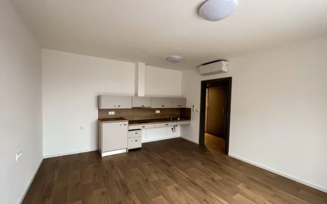 FOTO: Ve Velkém Meziříčí je z internátu dům pro seniory, zamluvených je všech 30 bytů. Nahlédněte dovnitř