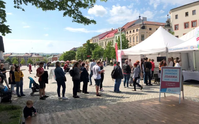 Téměř čtyři sta lidí v Jihlavě si nechalo prohlédnout znaménka. Melanom byl odhalen u 22 vyšetřených