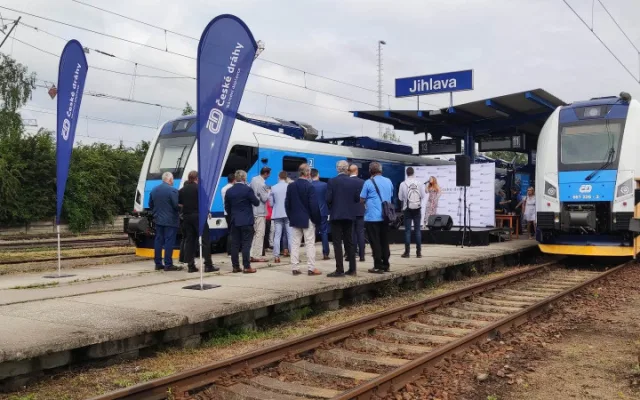 Moderna a komfort. Vysočinu budou brázdit nové vlaky, v pátek se do provozu předaly jednotky RegioPanter