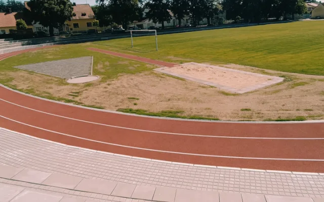 FOTO: Sportovní stadion Sokola v Telči prošel celkovou rekonstrukcí