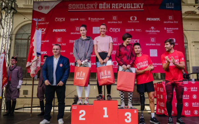 Státní svátek oslavte pohybem na 78 závodech Sokolského běhu republiky