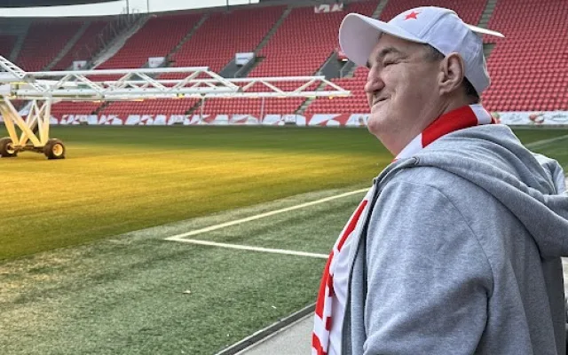 Splněný sen. Hynek z domova v Počátkách se potkal s fotbalisty Slavie, navštívil trénink a pohladil si trávník