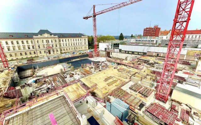 Horácká aréna roste jako do výšky. Stejně tak stále stoupá také podpora veřejnosti