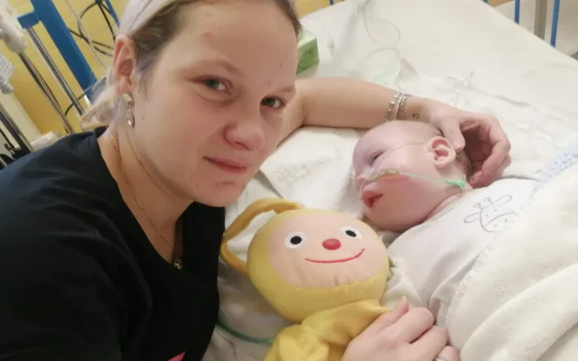 Syn má poškozený mozek a nedožije se rána, řekli Tereze po porodu. Míša teď oslaví tři roky a mamince dává velkou sílu