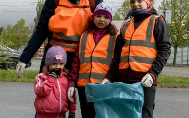 Čistá Vysočina: Zaměstnanci jihlavského Bosche a jejich děti pomáhají zachovat čisté prostředí Vysočiny