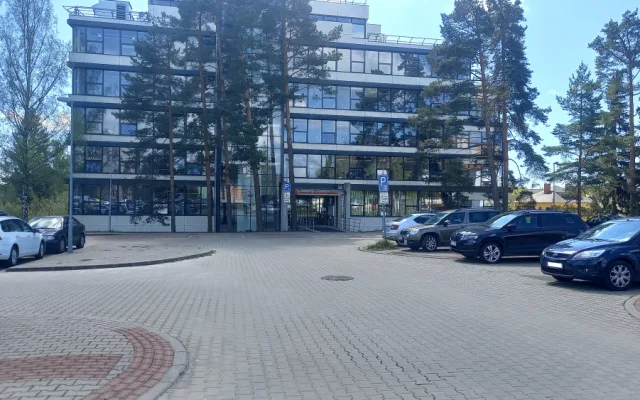 Parkování v lokalitě za budovou E