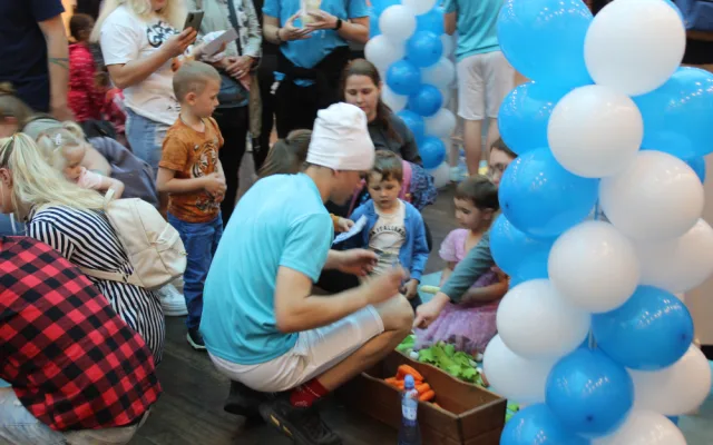 Citypark praská ve švech. Šmoulové lákají davy návštěvníků, hlavně těch nejmenších
