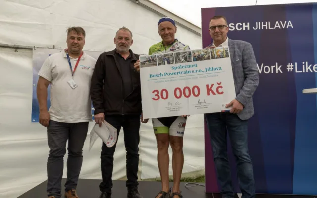 Do práce na kole 2024: Jihlavská firma Bosch Powertrain s.r.o. sestavila i letos největší sportovní tým na Vysočině