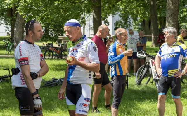 Do práce na kole 2024: Jihlavská firma Bosch Powertrain s.r.o. sestavila i letos největší sportovní tým na Vysočině