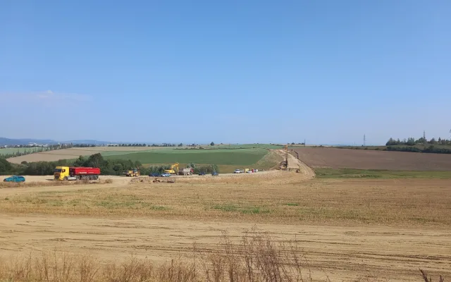 Stavba Jihovýchodního obchvatu Jihlavy pokračuje dle plánu, část řidiči využijí ještě letos