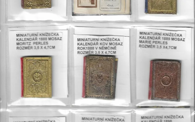 FOTO: Sběratel z Moravských Budějovic vlastní největší kolekci kapesních kalendářů v ČR