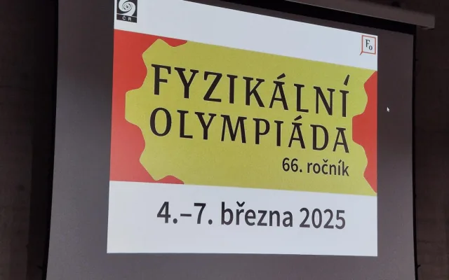 Na jihlavské gymnázium se sjeli nejlepší mladí fyzici. Na olympiádě reprezentovali i čtyři studenti z Vysočiny