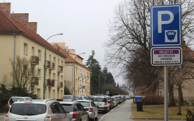 V ulici Leoše Janáčka platí fialový režim.