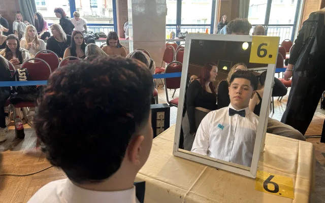 VIDEO: Nejlepší mladí kadeřníci a kosmetičky v Jihlavě. Na výsledek jsem pyšná, říká soutěžící z jihlavské školy