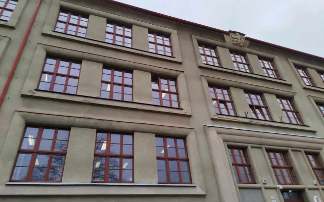 Základní škola Havlíčkova se ani letos nedočká rekonstrukce, vítězná firma couvla