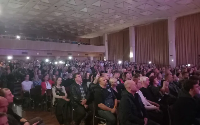 Dvojka je jednička. Ve Žďáru slavili sedmdesát let od otevření základní školy