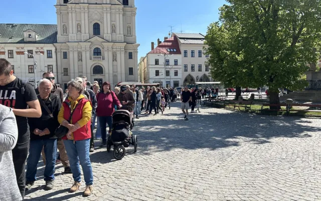 O kontrolu znamének byl v Jihlavě zájem. Hodinu a půl ve frontě, řekl první čekající
