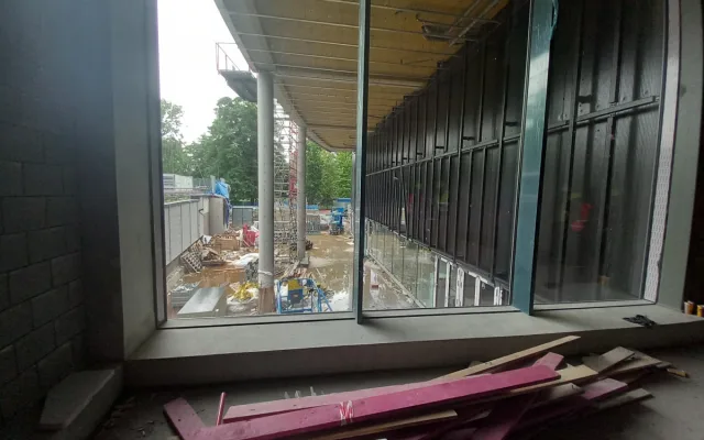 FOTO: Stavba Horácké arény začíná finišovat, dnes a zítra bude uzavřená Tyršova