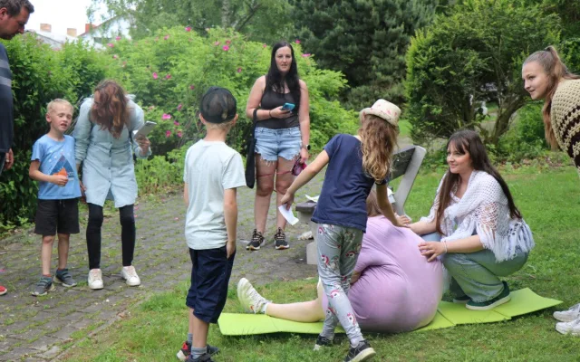 Děti v nemocnici zachraňovaly Popelku, Růženku, vílu Amálku, Otesánka i vlka