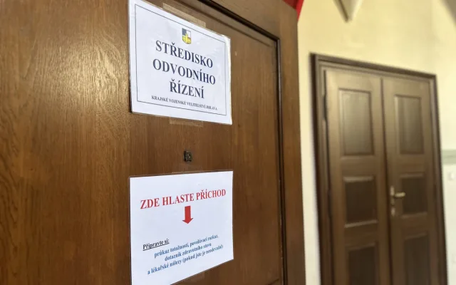 VIDEO: Schopen, odveden! Armáda v Jihlavě dnes ukázala, jak probíhá odvod branců