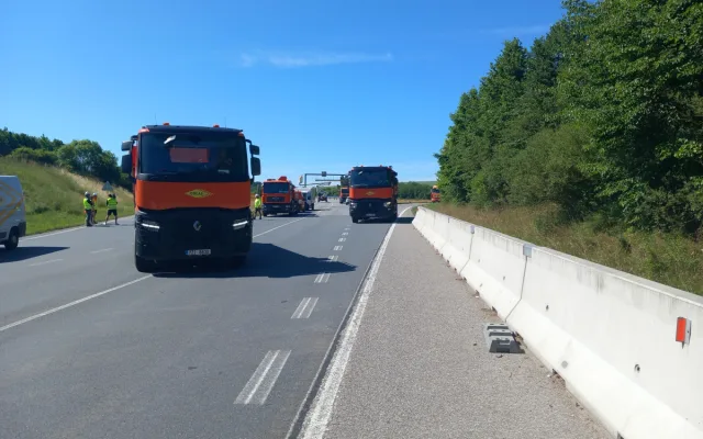 Jihlavský tunel je zavřený, dělníci v něm vymění povrch a opraví i mosty