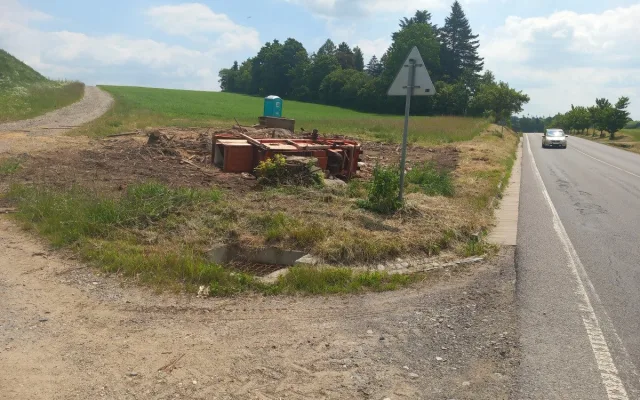 FOTO: Nad údolím Brtnice se tyčí vysoké pilíře pro druhý nejvyšší most v kraji