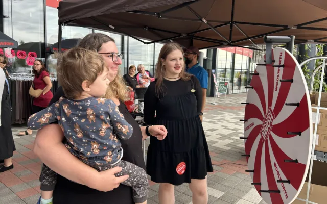 VIDEO: Už i Jihlava má svou prodejnu Woolworth. Dnes se slavnostně otevřela