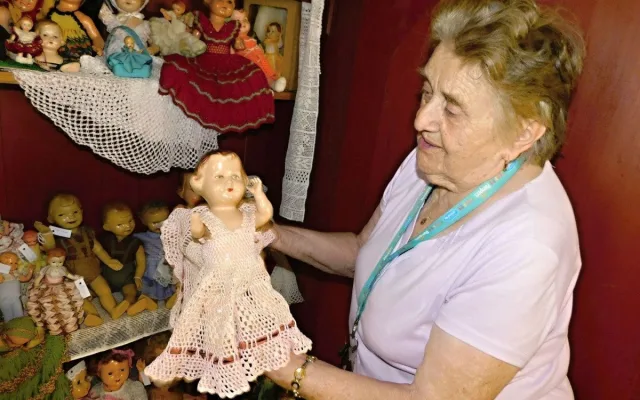 FOTO: Muzeum v Bobrové má skoro tři tisíce panenek. Sbírá je Marie Roháčková