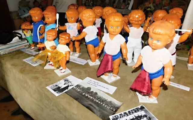 FOTO: Muzeum v Bobrové má skoro tři tisíce panenek. Sbírá je Marie Roháčková